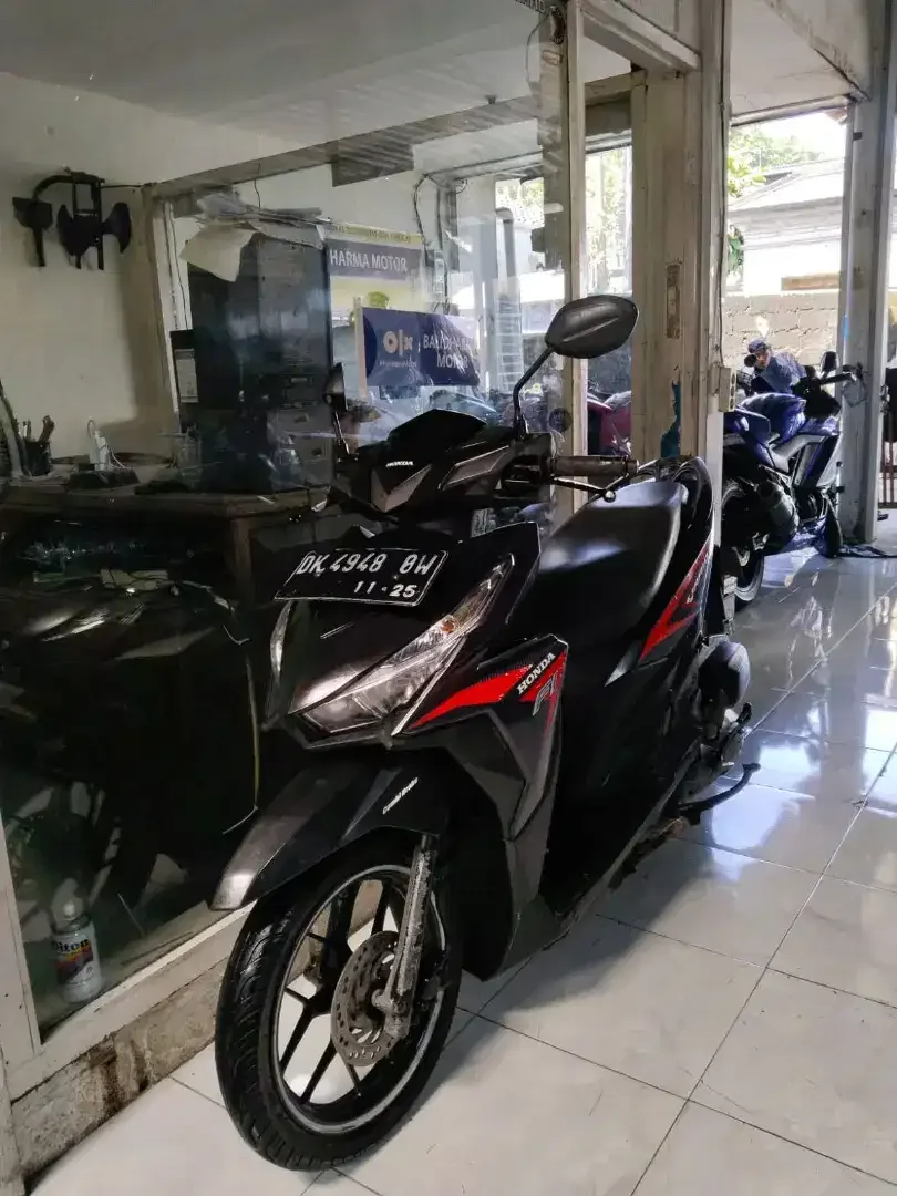 Honda Vario 125 CC thn 2015 cash. Bali dharma.motor - Image 4 of 5