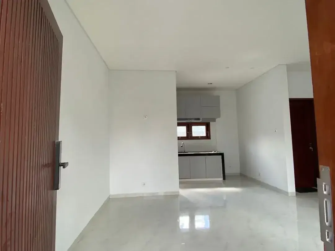 RUMAH BARU 2 LANTAI DI DENPASAR BARAT - Image 4 of 10