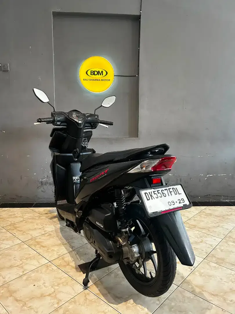 Honda beat fi thn 2022 cash  Bali dharma.motor - Image 1 of 7
