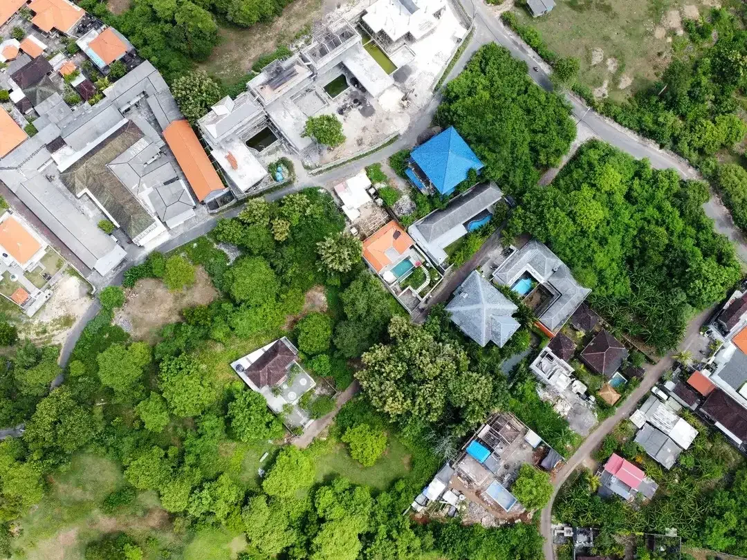 Freehold - Land Near Beach Clubs & Golf Course - Ungasan, South Bali - Image 1 of 4