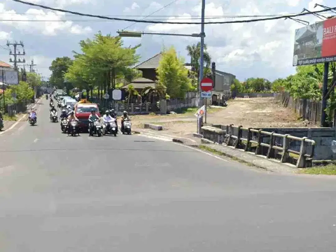 termurah di by pass Ngurah Rai tanah 22 are di hook by pass Ngurah Rai - jl.Pemelisan Denpasar - Image 1 of 6