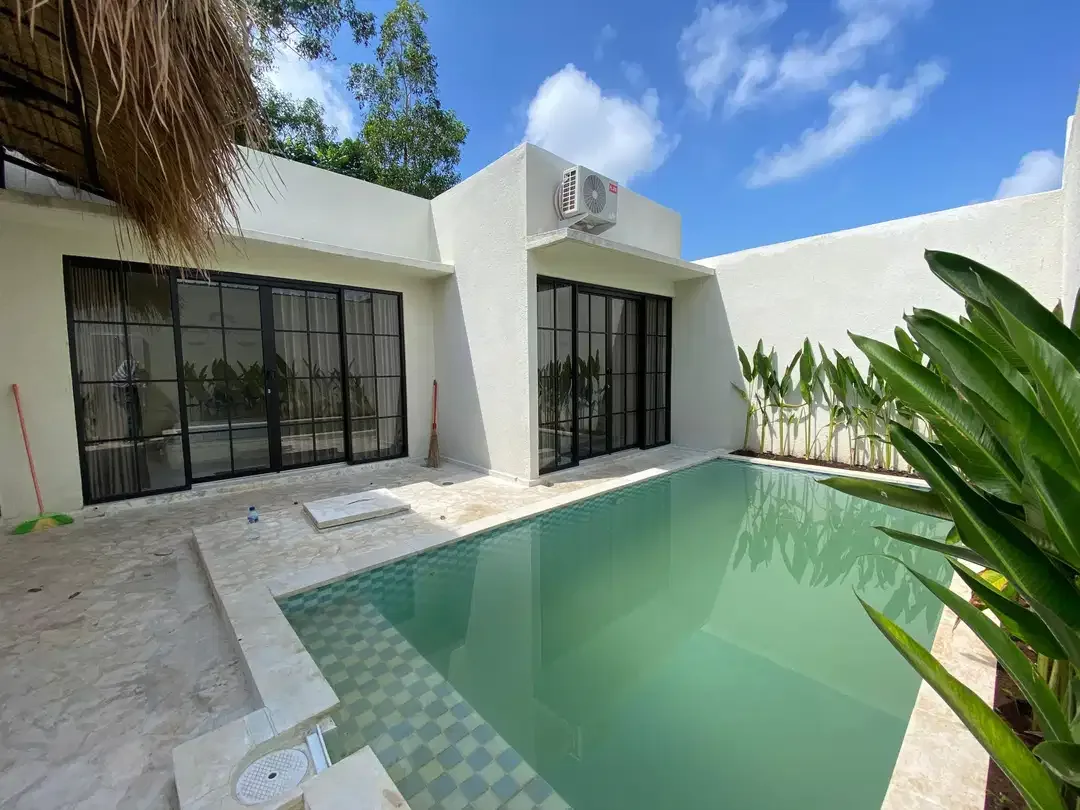 FOR SALE VILLA 2BR MINIMALIS AREA TENANG STARTEGIS DI NUSA DUA BALI - Image 1 of 9