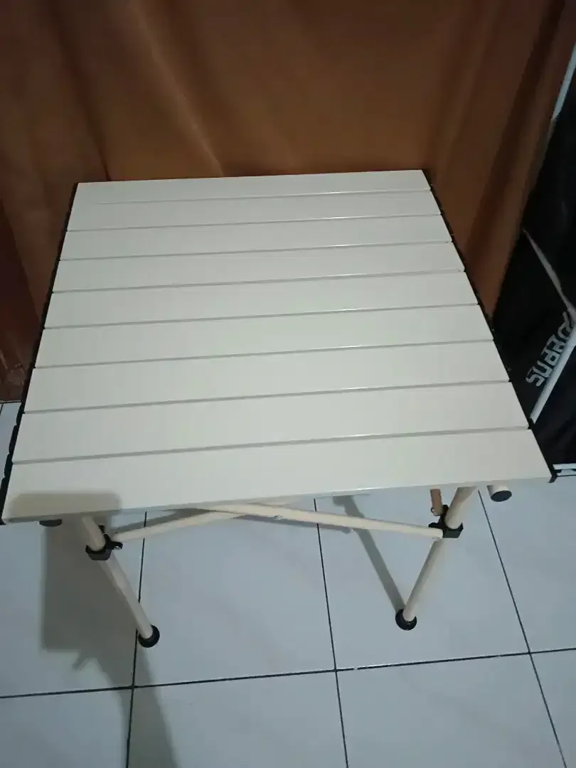 Meja Camping Lipat Outdoor portable 50x50x52cm Bahan kuat kokoh + tas - Image 4 of 4