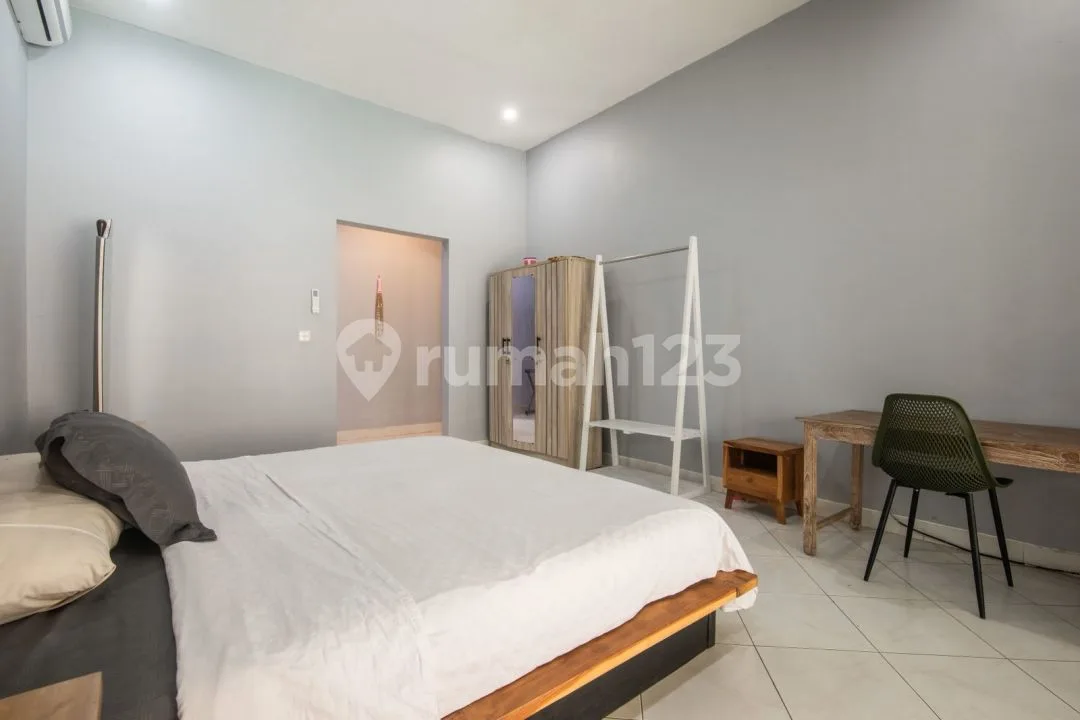 Nusa Dua Villa For Rent - 400MÂ² - Image 3 of 4