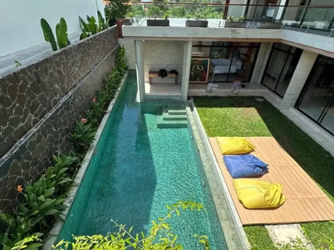VILLA LUXURY DAN OCEAN VIEW IN SANUR DENPASAR - Image 1 of 10