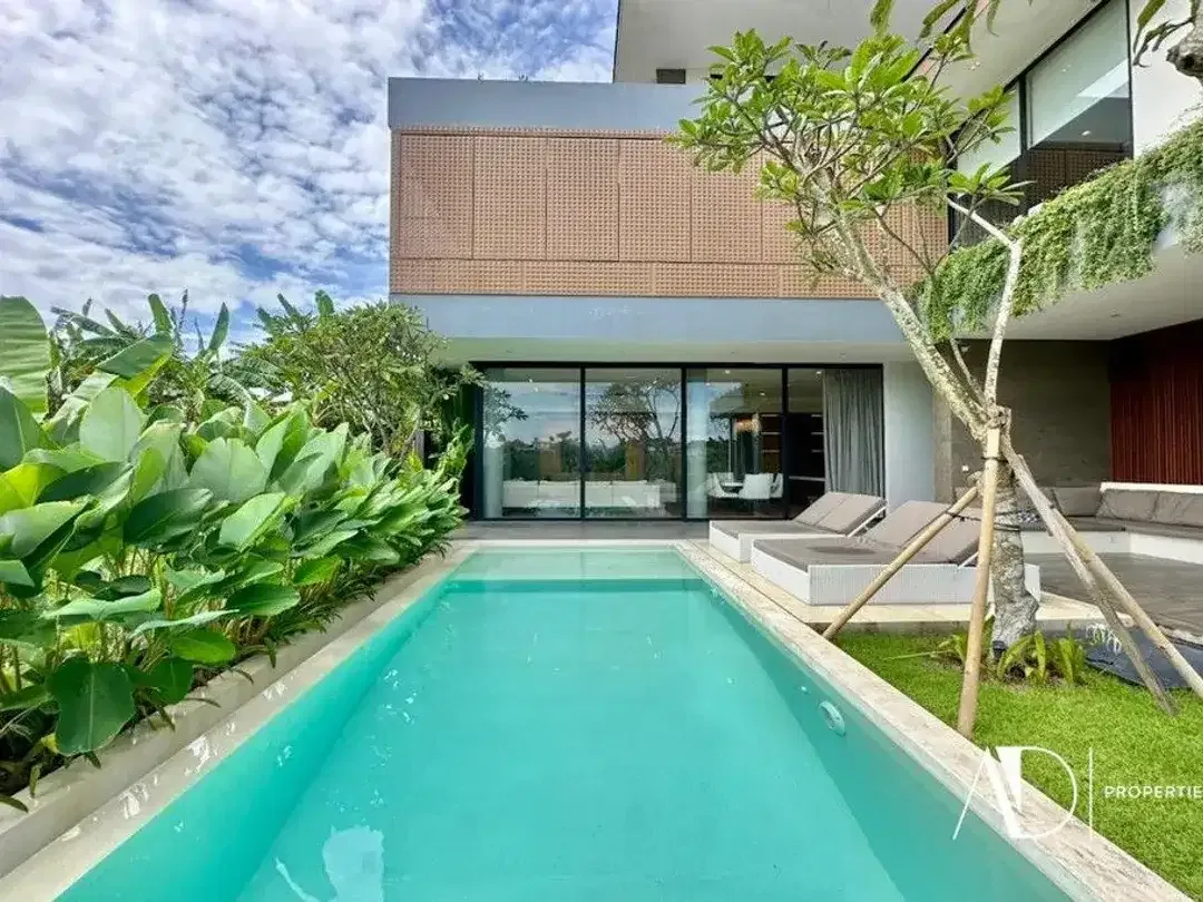 FREEHOLD | ULTRA-MODERN 4-BEDROOM LUXURY VILLA IN BERAWA, CANGGU - Image 1 of 10