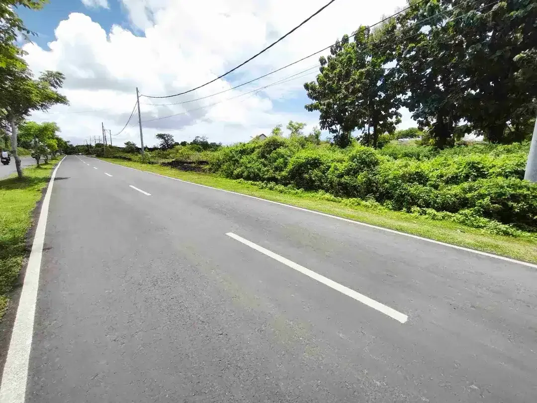 dijual tanah 2510m² IDR 850 juta per are jln Nusa dua selatan Kutuh Badung Bali - Image 1 of 10