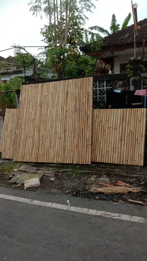 pagar bambu utuh - Image 1 of 4