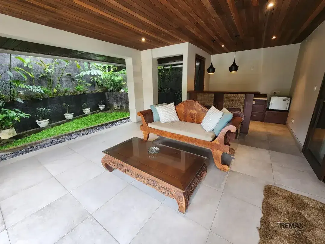 Luxury 9-Bedroom Villa For Rent, at Canggu - Image 1 of 10