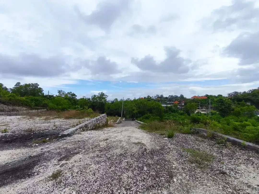 TURUN HARGA Dijual atau Leasehold 3 Plot Tanah Premium Ocean View dekat ke Pantai Melasti di Ungasan. - Image 5 of 10