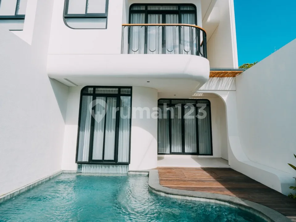 Bali Property For Sale In Canggu Modern Villa Near Beach With Private Pool Monthly & Yearly Lease - Image 2 of 4