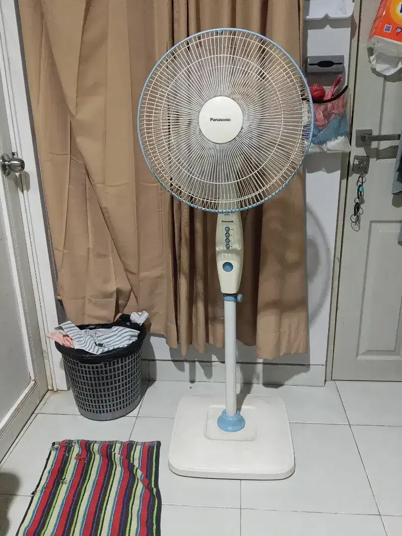 DIJUAL KIPAS ANGIN PANASONIC STANDING FAN - Image 1 of 4