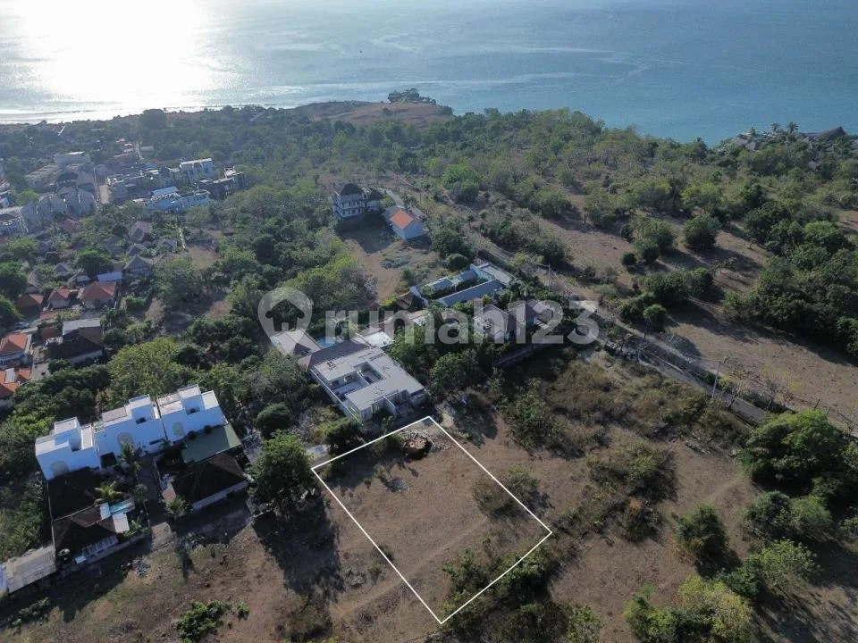 Land For Sale 1400M2 Balangan Jimbaran - Pink Zone - Image 1 of 4