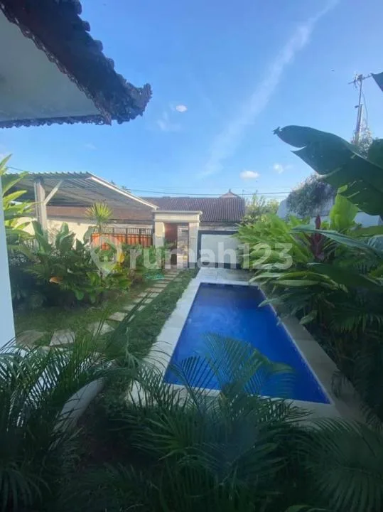 K892 Sewa Rumah Semi Villa Jalan Gunung Salak Kerobokan Kuta Badung Bali Dekat Denpasar Seminyak Canggu Dalung - Image 1 of 4