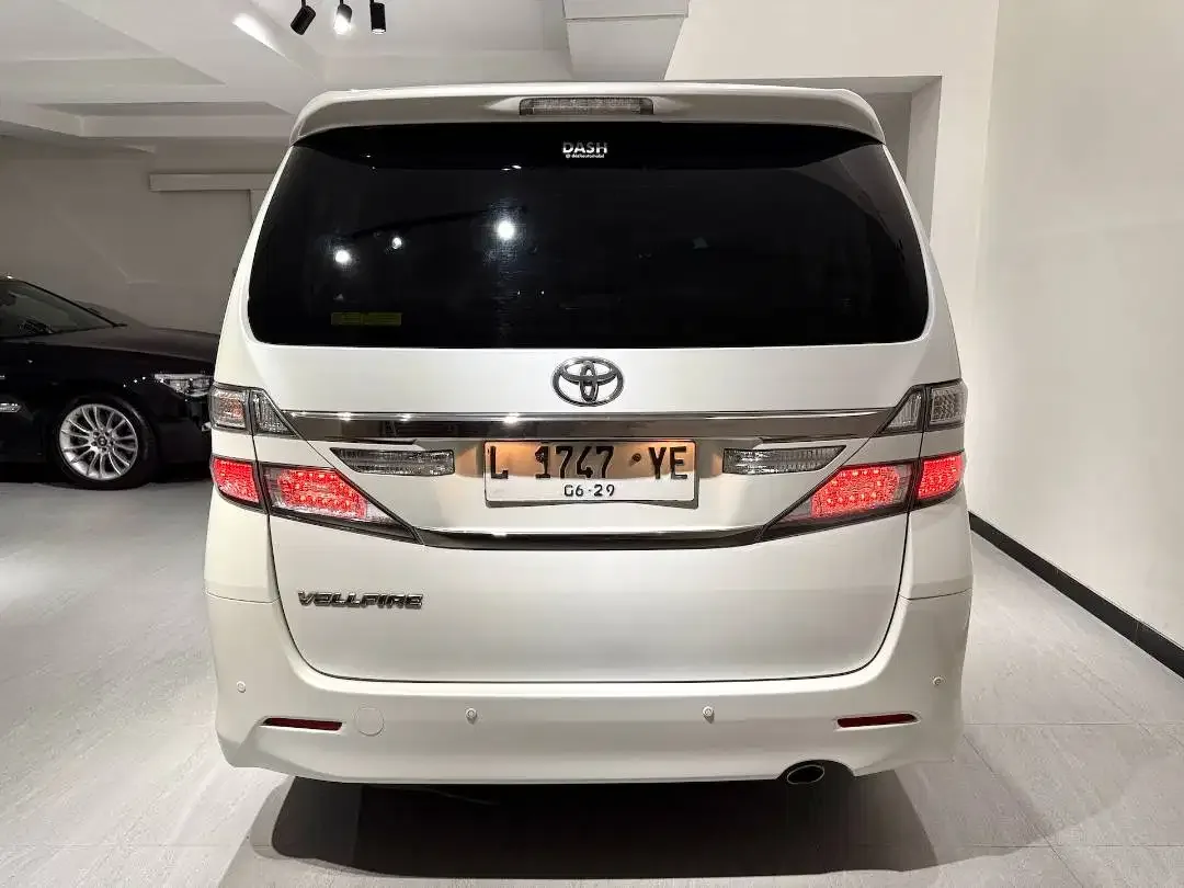 VELLFIRE ZG premium sound 2014 VELLFIRE ZG PS 2013 VELLFIRE 2013 CBU - Image 6 of 10
