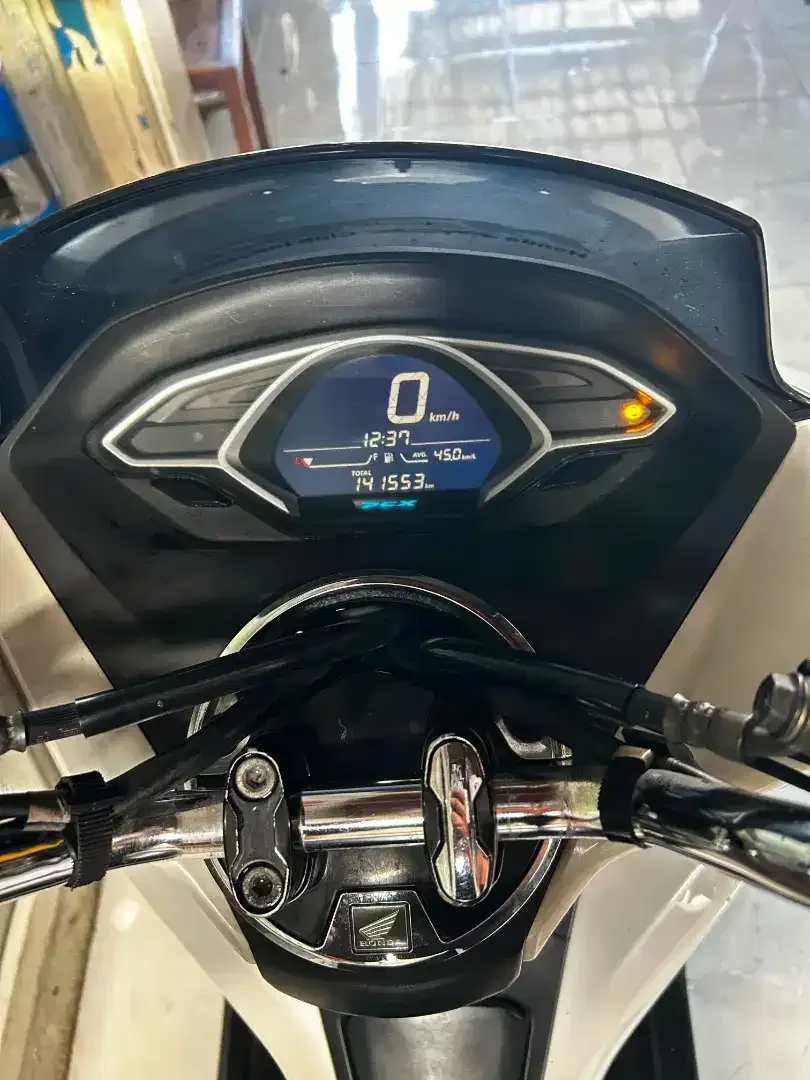 Honda PCX. 150 CC thn. 2018 cash. Bali dharma motor - Image 4 of 6