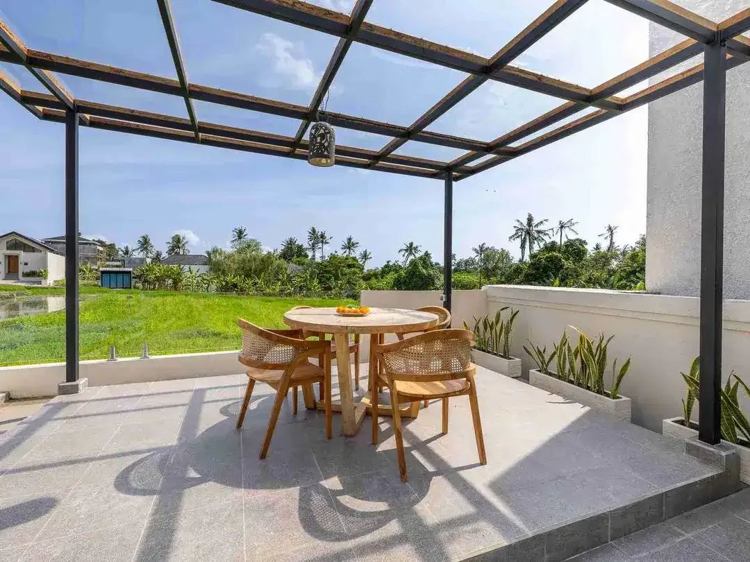 Brand new renovated 3 bedrooms villa dea interior  tumbak bayuh for rent and sale - Image 9 of 10