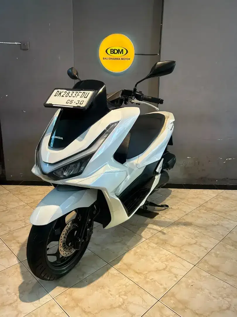 DP 5,2 JT / BUNGA MENURUN 2% / HONDA PCX 160 TAHUN 2025 - Image 1 of 6