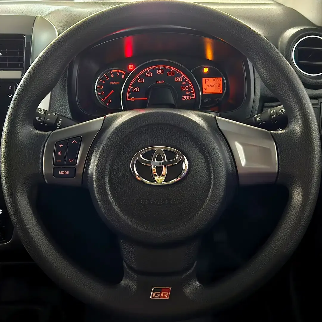 [2022] DP27jt! Agya GR Sport 1.2 matic 2022 DK LowKM bkn G TRD 2024 - Image 9 of 10