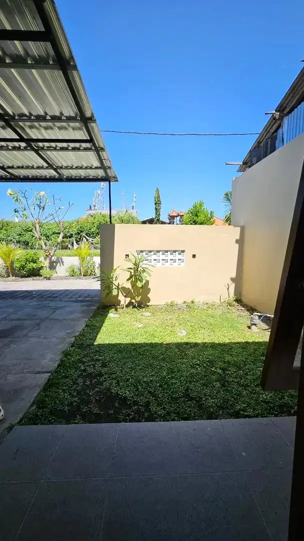 Disewakan rumah baru lokasi denpasar timur - Image 6 of 10