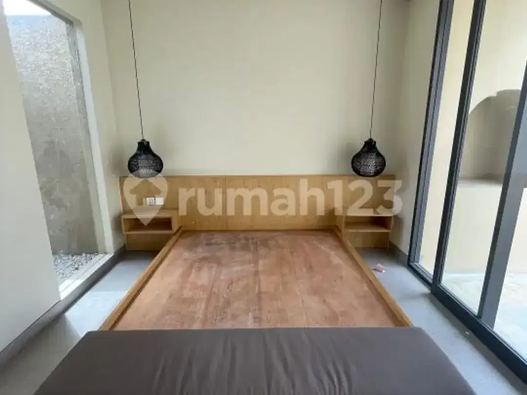 Villa Mewah Area Hotel Ayana Type Spring 3 Bed Room 2 Lantai Jimbaran Bali - Image 7 of 10