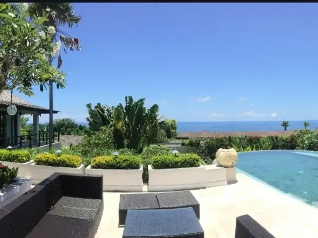 6 Bedroom Villa for sale in Ungasan, Bali - Image 2 of 10