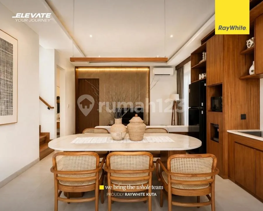 For Sale: Contemporary Tropical Warm Luxury Villa In Sanur - Image 3 of 4