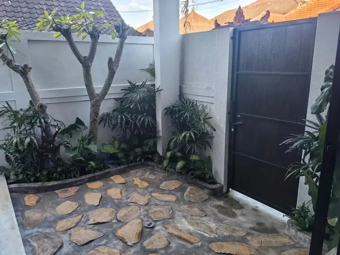 Luxury Modern Tropical Villa – Beachside Sanur 24-Year Leasehold - Image 8 of 10