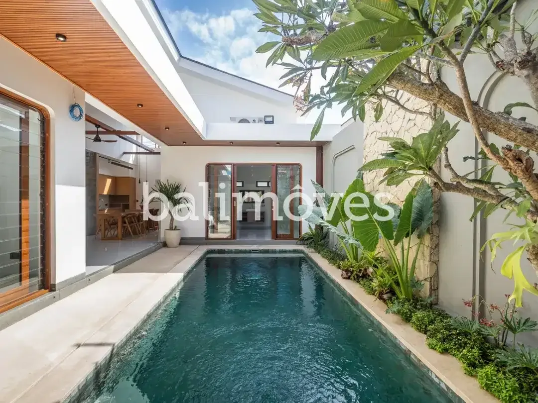 Vila Tiga Kamar Tidur yang Memukau dan Baru Saja Rampung di Sanur - Image 5 of 10