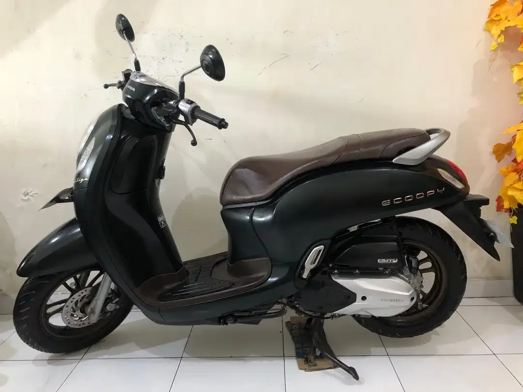 Honda Scoopy prestige Th.2024 remote!! - Image 1 of 10