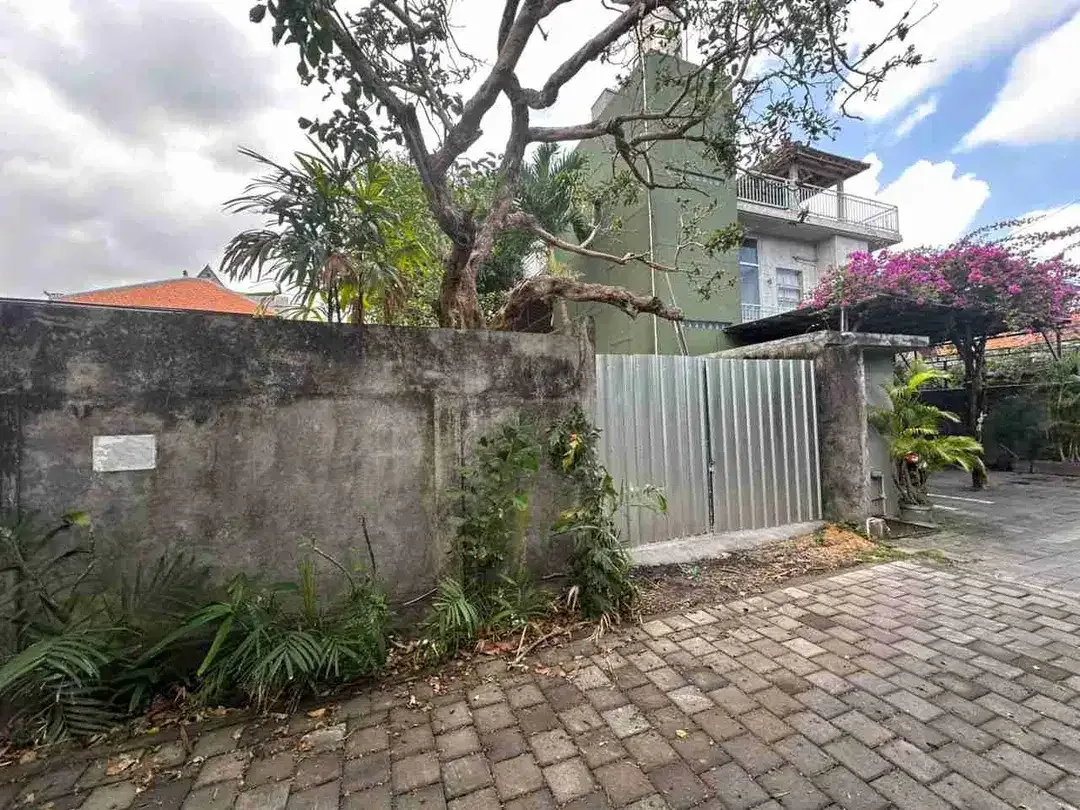 DIJUAL / FREEHOLD : Tanah Kecil 2,9 Are Jl. Munduk Catu, Pantai Batu Bolong Echo Beach Canggu, Bali - Image 3 of 10