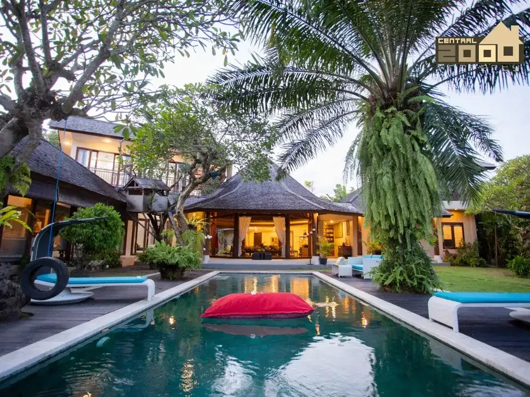 Ultimate Freehold Estate in Bali, Luxury Riverfront Retreat & Villa Complex - Image 3 of 10