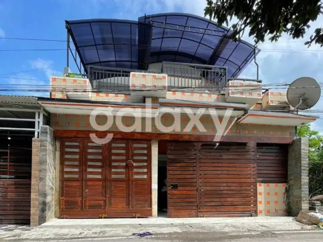 RUMAH DI DEKAT MCD DAN PANTAI DI ANGGREK JIMBARAN BADUNG, BALI - Image 1 of 10