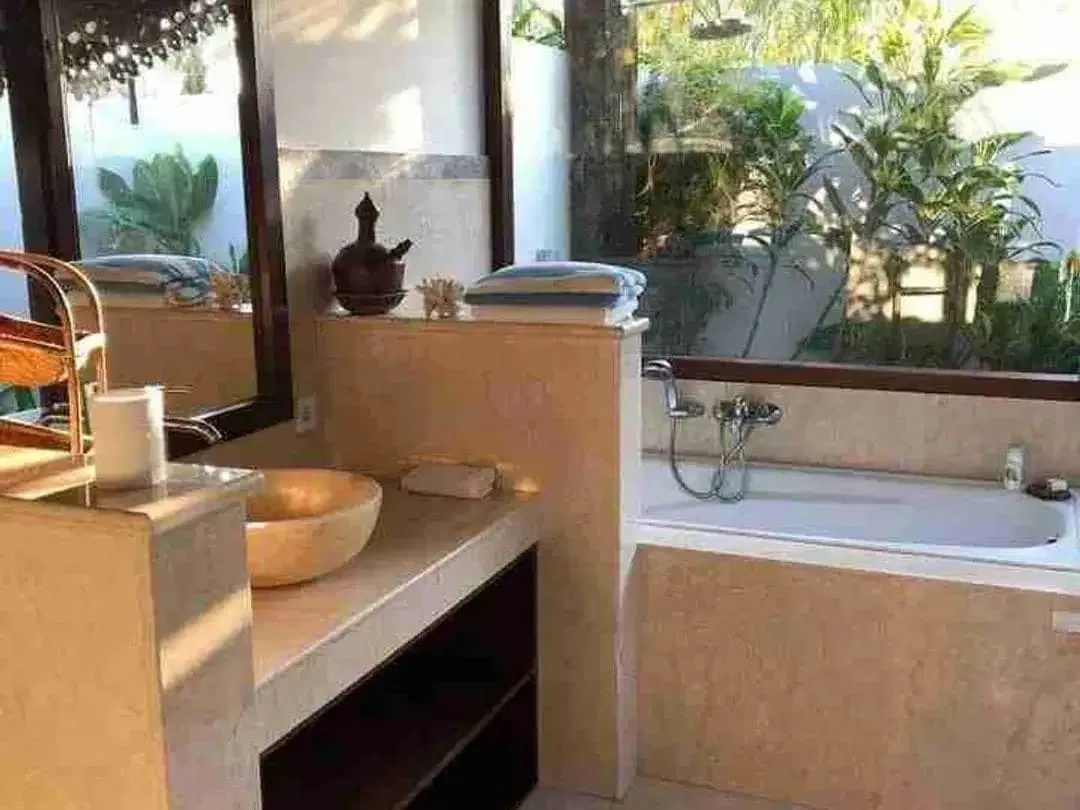 DIJUAL VILA  JOGLO SILUNGAN LOT TUNDUH UBUD GIANYAR BALI - Image 10 of 10