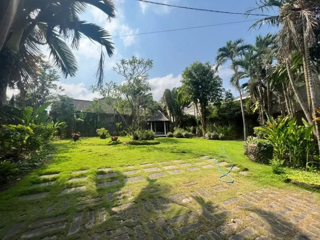 Tropis  dan Rice Field View Villa  di Berawa Tibubeneng - Image 7 of 10