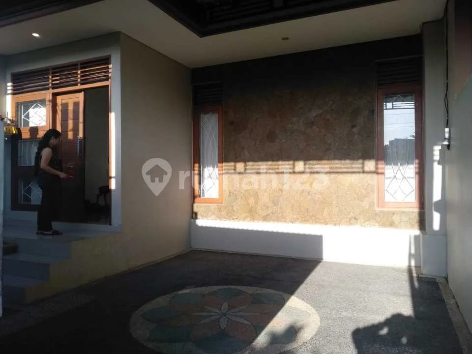Rumah 2 Lantai Lokasi Strategis Teuku Umar Barat Denpasar - Image 3 of 4