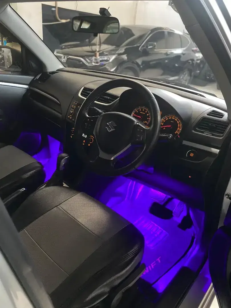 SWIFT GS MATIC TAMPILAN GANTENG LOW KM SIAP PAKAI - Image 6 of 7