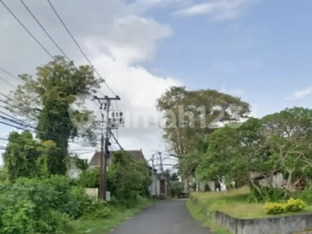 Dijual Cepat Tanah Hook Premium Perempatan Jalan di Benoa - Image 3 of 9