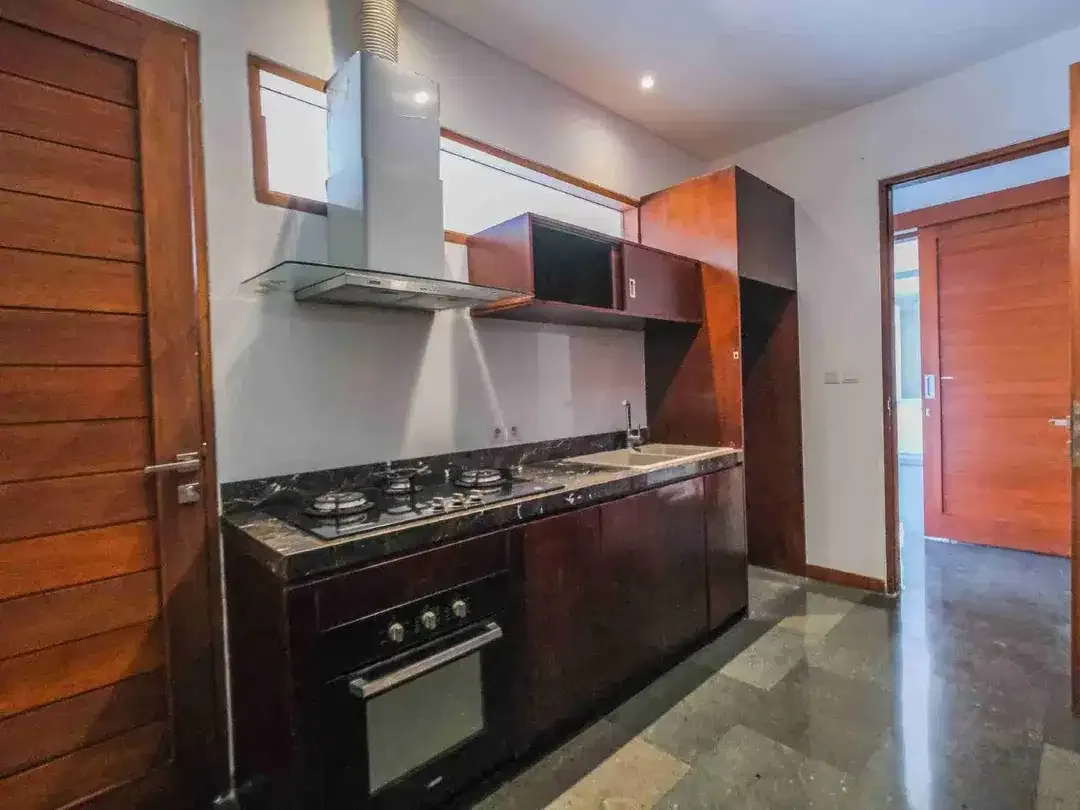 Di jual villa luxury dekat pantai Sangat bagus dengan view yang sangat menawan - Image 7 of 10