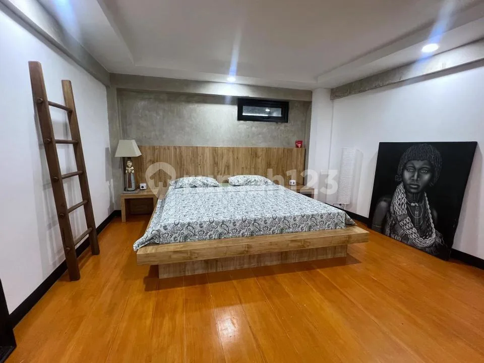 Loft Leasehold New Renovated In Heart Seminyak Bali - Image 2 of 4
