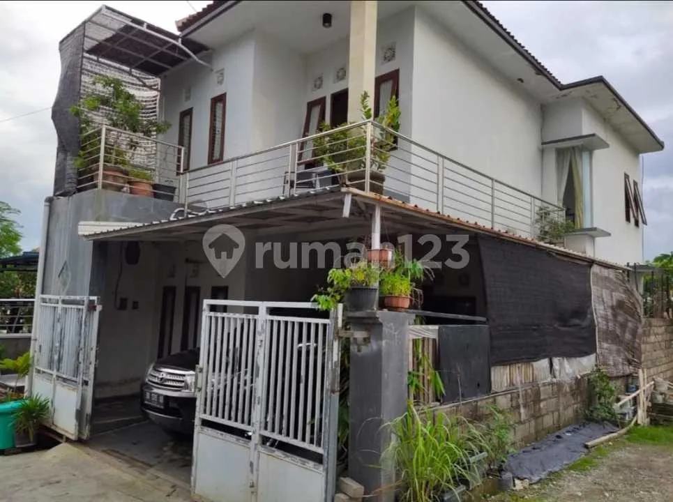 Rumah 2 Lantai Area Strategis Harga Terjangkau Kebo Iwa - Image 2 of 4