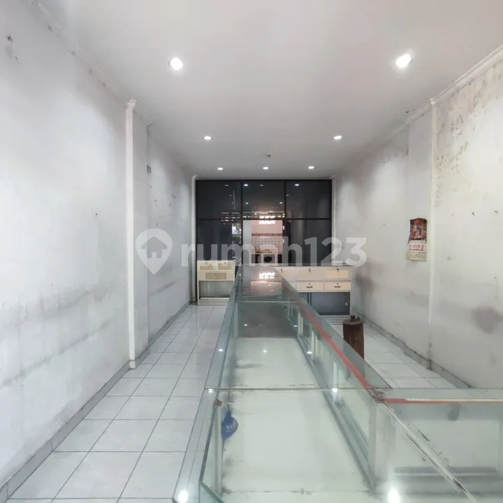 Ruko Strategis di Pusat Keramaian Kuta Badung - Image 4 of 4