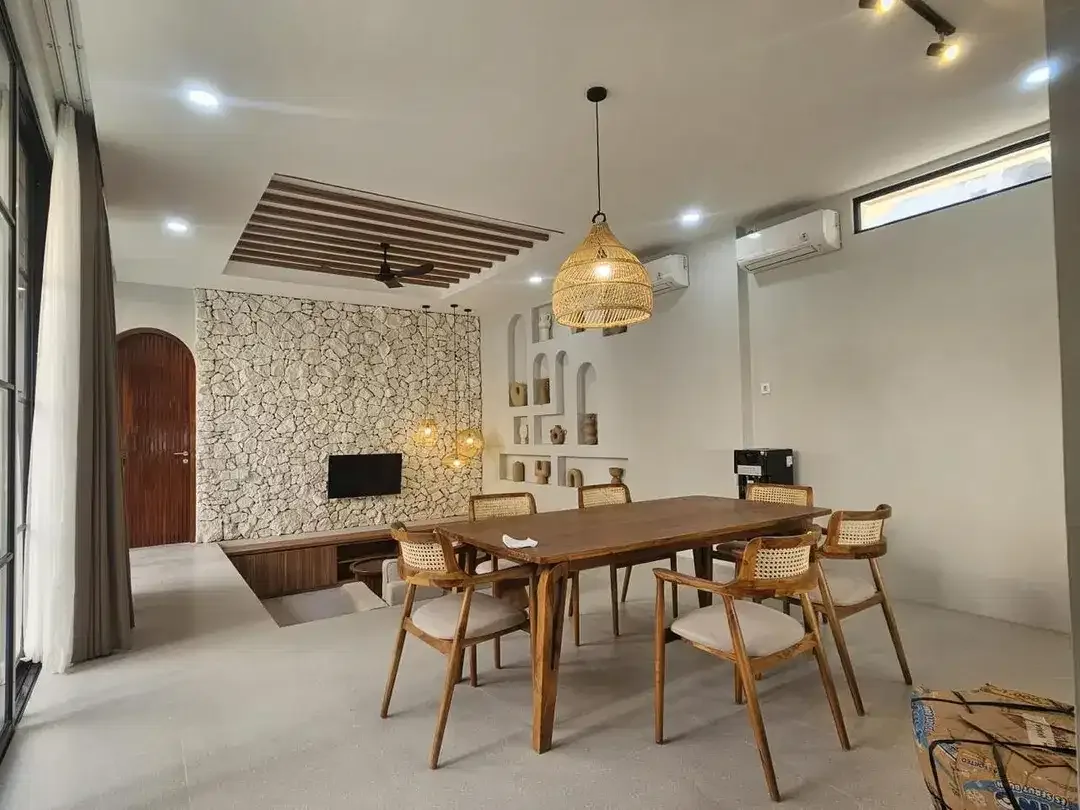 Dijual villa style Mediteranian lantai 2 lokasi Umalas Kerobokan - Image 3 of 10