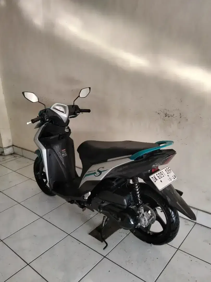 DP 500K / BUNGA MENURUN 2% / YAMAHA MIO S 125 TAHUN 2018 - Image 2 of 5