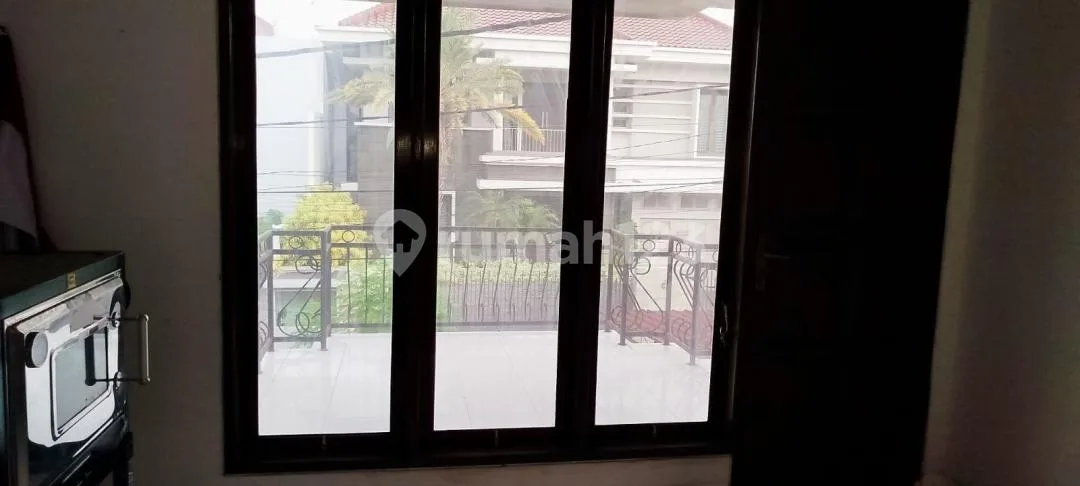 Rumah Jual Lokasi Imam Bonjol - Image 1 of 4