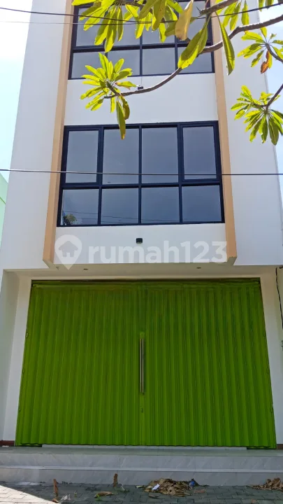 Dijual Ruko Strategis - Cocok untuk Usaha & Investasi - Image 1 of 4