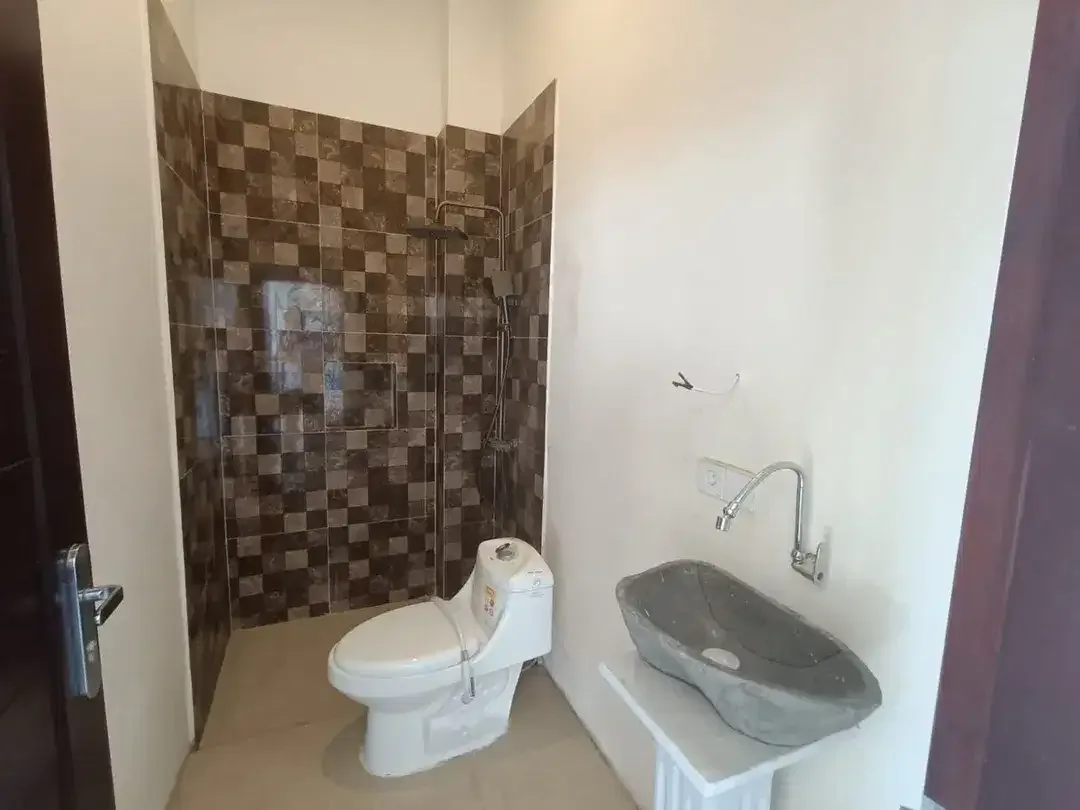 For Rent 3 Bedroom at Canggu - Image 7 of 8