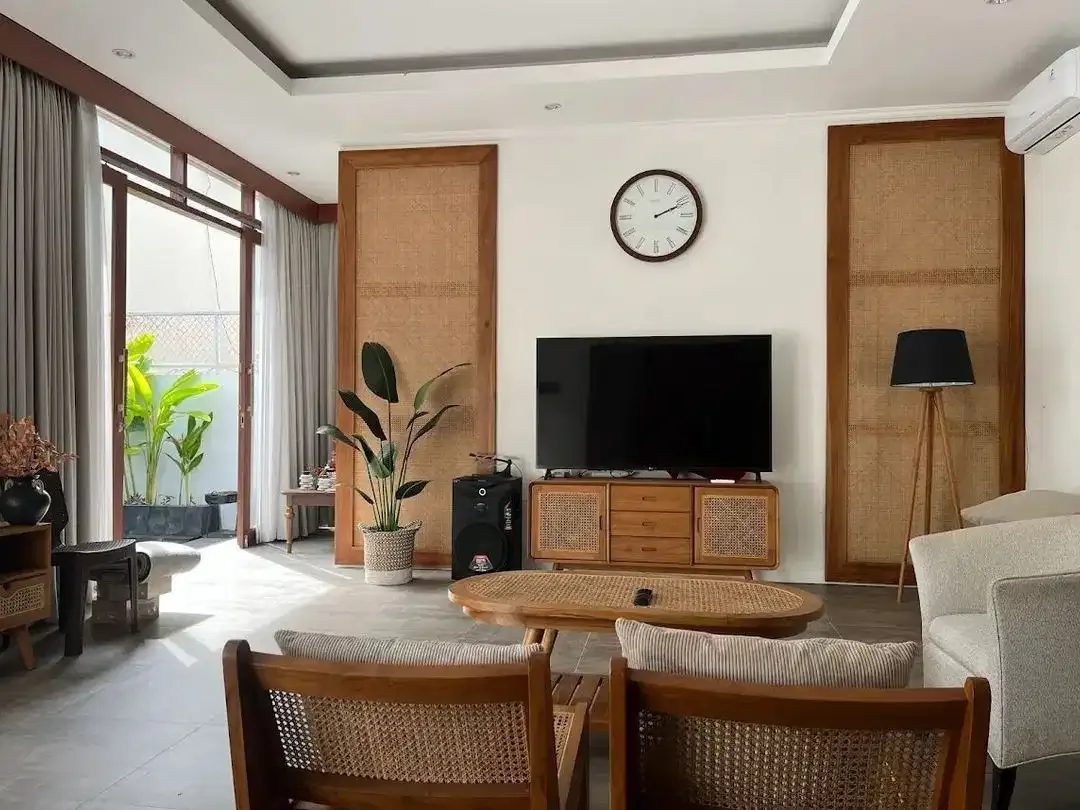 Villa nyaman dekat dengan pasilitas publik di jimbaran - Image 1 of 2