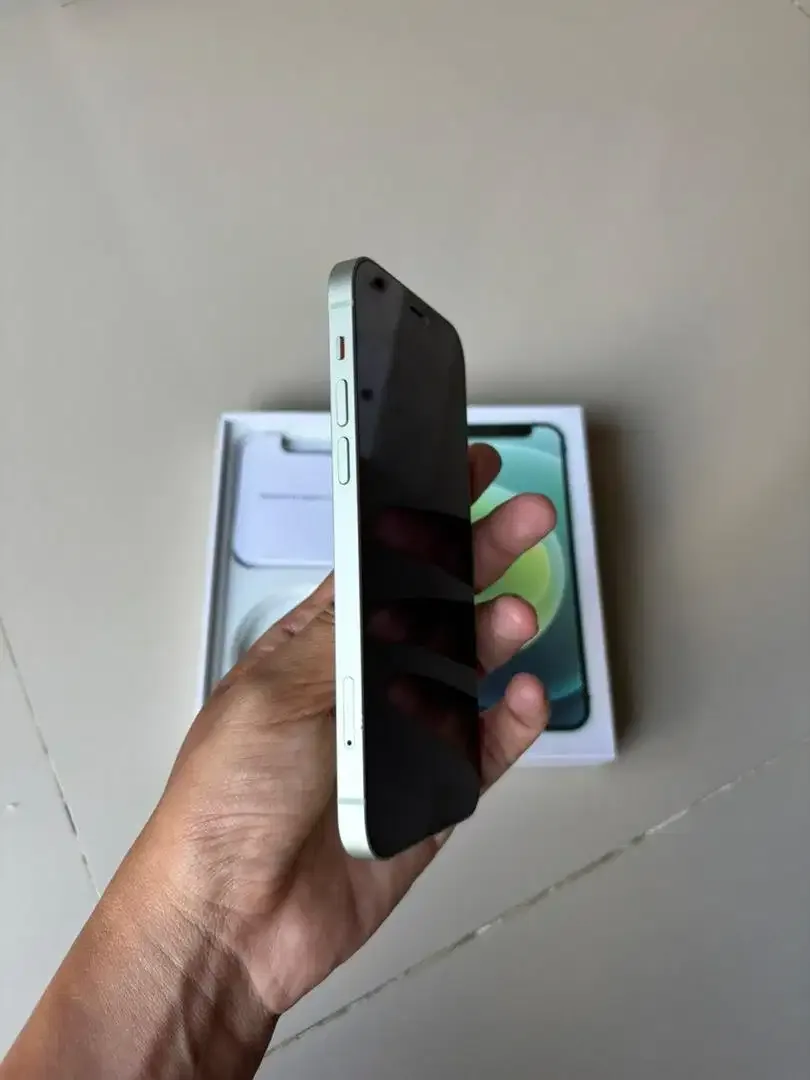 iPhone 12 Green 64GB inter - Image 7 of 8
