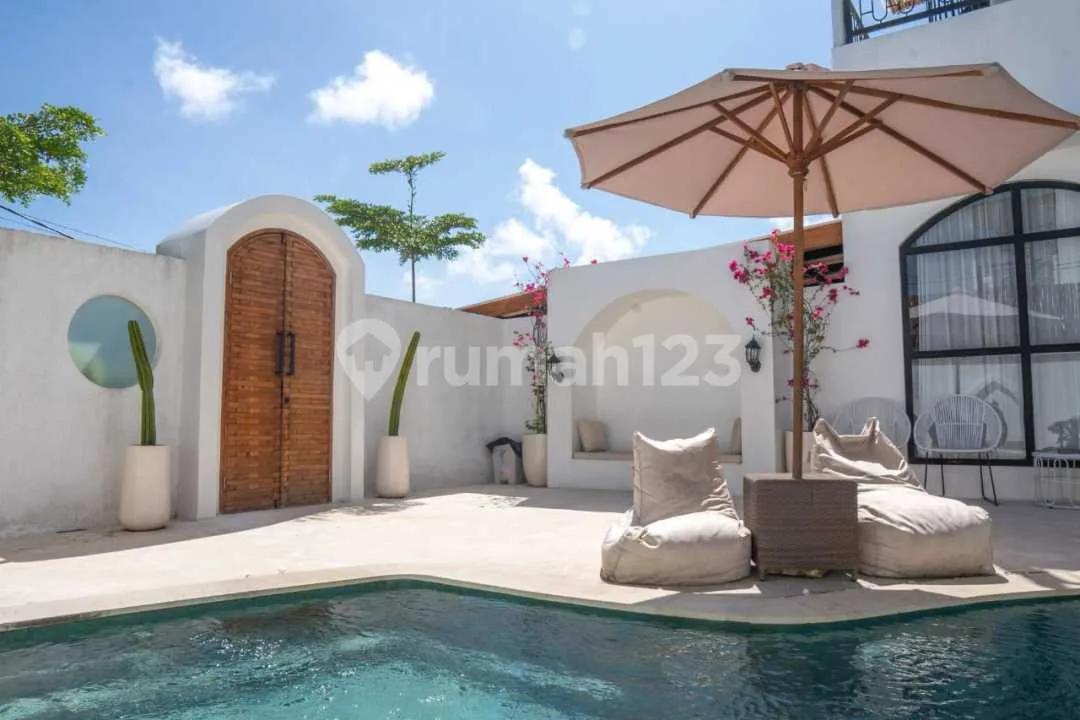 Villa Modern Lokasi Premium Ungasan Dekat Pantai dan Beach Club - Image 2 of 4